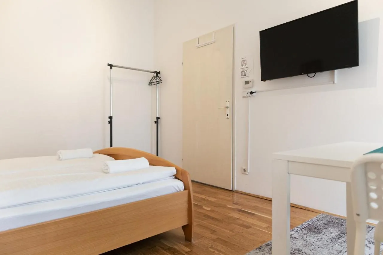 Apartment Spacious 3Br Next To Belvedere Perfect For Long Stays Vienna Austria